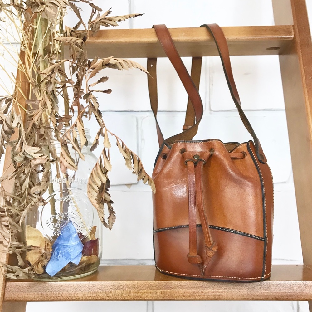 Made in Italy Vintage Leather Bucket Bag